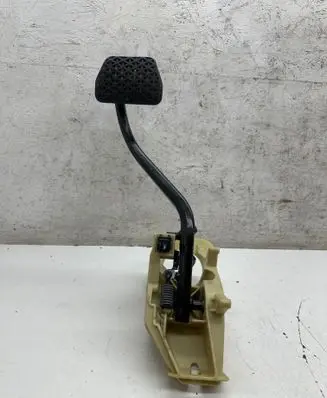 BMW 7 F01 F02 F03 F04 Brake pedal