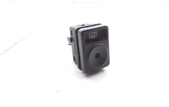 Ford Escort Windscreen/window heater switch 91AG18C621AA