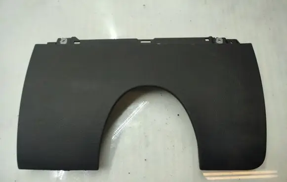 Steering wheel column trim