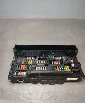 BMW 5 F10 F11 Fuse box set 923442101
