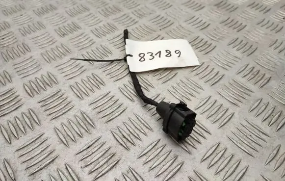 Skoda Octavia Mk3 (5E) Distronic sensor radar 8V0971921