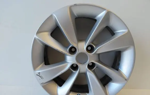 Opel Corsa E R15 alloy rim OP099