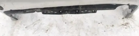 Front bumper lip