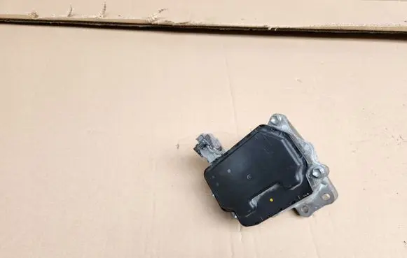 Toyota Corolla E140 E150 Camshaft vanos timing valve 222A037013