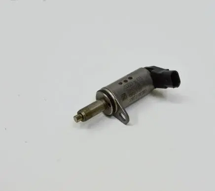 Audi A4 S4 B8 8K Turbo solenoid valve 06H103697B