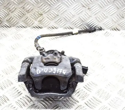 KIA Sportage Rear brake caliper 58230N7600