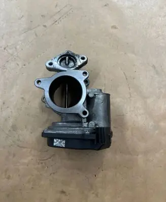 Audi A4 S4 B7 8E 8H EGR valve