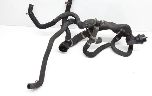 Volvo V60 Engine coolant pipe/hose 31319670 31474983 31338891