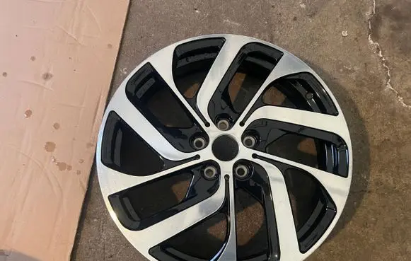 BMW i3 R19 alloy rim 