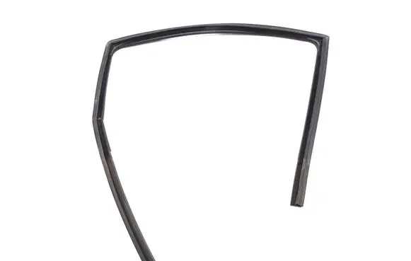 Audi Q7 4L Rubber seal front door window/glass 4L0839440B