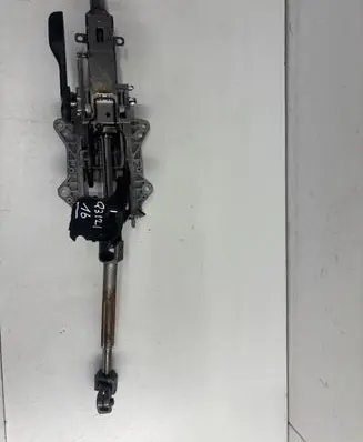 Audi Q3 8U Steering wheel axle 5N2419502D