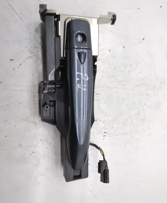 Renault Kadjar Front door exterior handle 