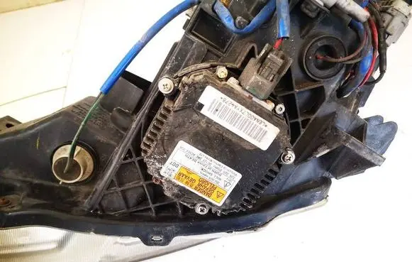Nissan Murano Z50 Headlight ballast module Xenon 