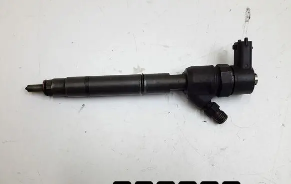 KIA Ceed Fuel injector 0445110256 338002A400