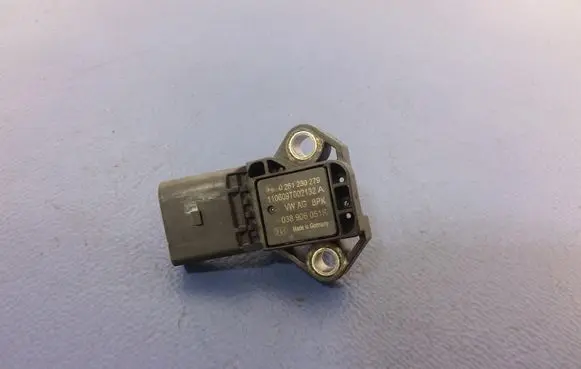 Audi A8 S8 D4 4H Sensor 038906051K