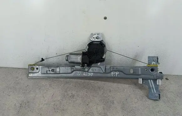 Peugeot 207 Front door window regulator with motor 400912E