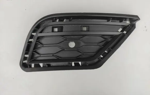 Volkswagen T-Roc Front bumper lower grill 2GA807245C 2GA807011A