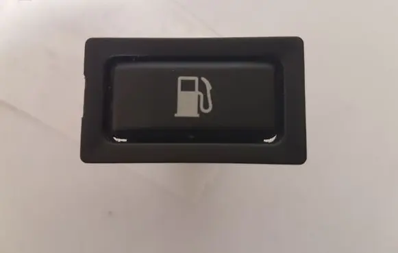 Toyota Avensis T250 Fuel tank opening switch 156795