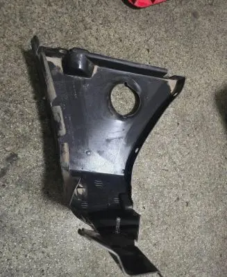 Other engine bay part