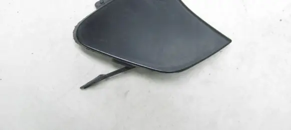 Ford Focus Front tow hook cap/cover