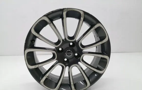 Opel Adam R17 alloy rim 