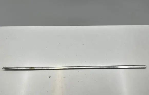 Mercedes-Benz W123 Front door trim (molding)