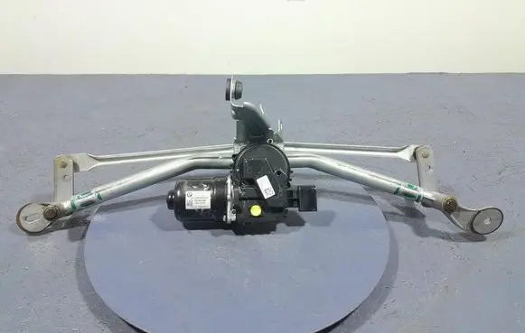BMW X5 E53 Front wiper linkage and motor 9880517