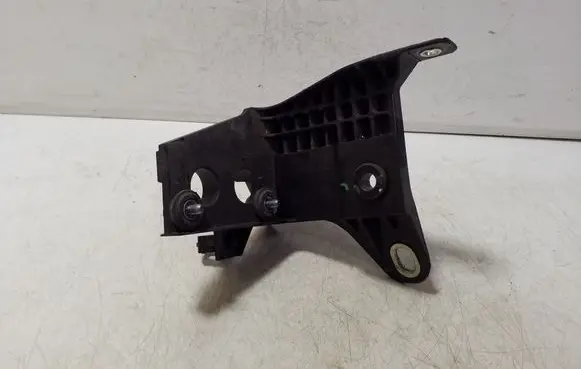 Jeep Renegade ABS pump bracket 51941612