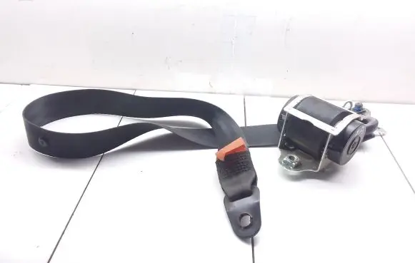 Ford C-MAX I Rear seatbelt 3M51R61294DA 609887100A