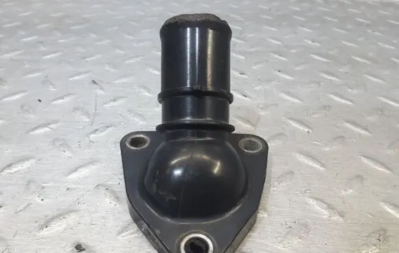 Mazda 6 Thermostat housing R2AA