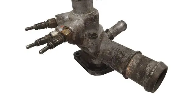 Volkswagen PASSAT B5 Coolant heater 028121145B 038121133A