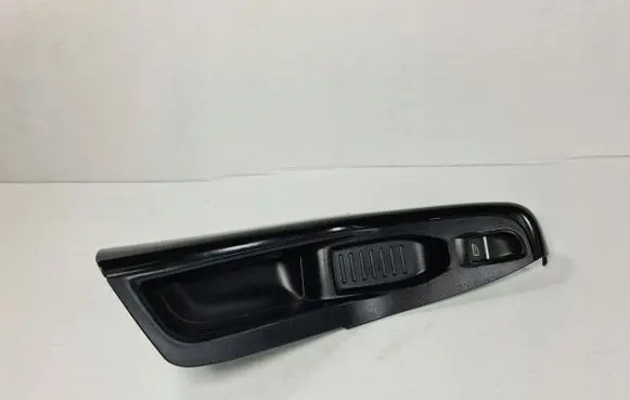 Ford Fiesta Tailgate/trunk/boot open switch 