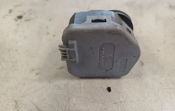 Skoda Fabia Mk1 (6Y) Headlight level adjustment motor 6Y0941295