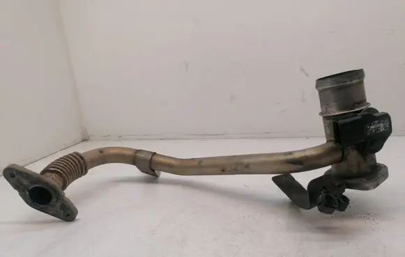 Ford Transit EGR valve line/pipe/hose 6C1Q9E470BD