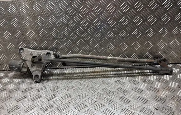 Volvo V50 Front wiper linkage and motor 1137328216 0604939631