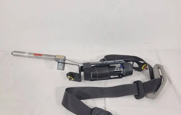 Volvo XC70 Front seatbelt 30734734