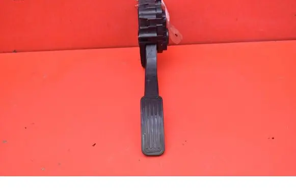 Ford Mondeo MK IV Accelerator throttle pedal 9F836CT8UC