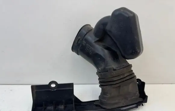 Honda CR-V Air intake duct part ATP43