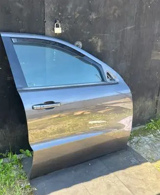 Dodge Durango Front door PAU