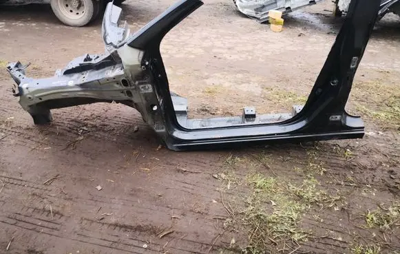 Nissan Qashqai Front quarter panel 