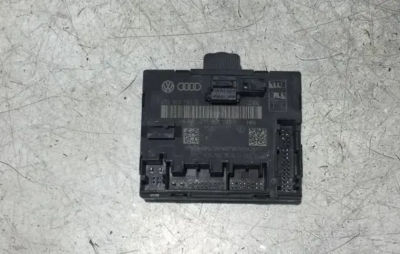 Audi A5 8T 8F Door control unit/module 8T0959793F 8T0959793Q 1J0973332A