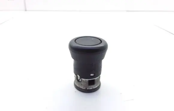 Audi A4 S4 B7 8E 8H 12 V Socket (front) 