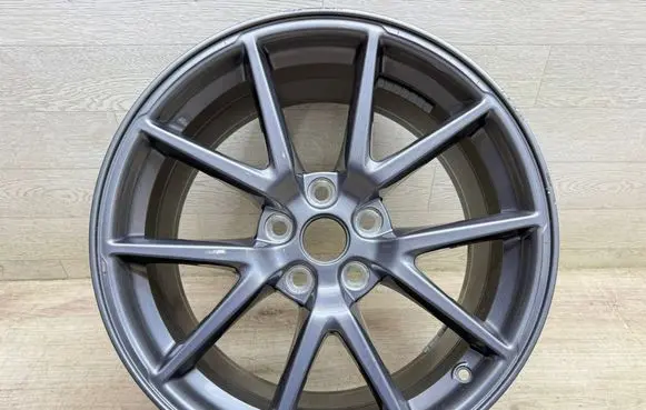 Tesla Model 3 R18 alloy rim 104426100A