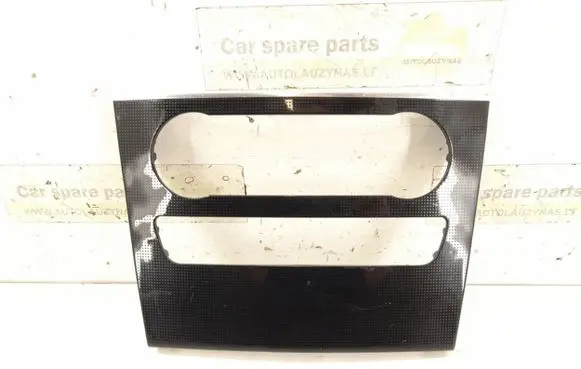 Mercedes-Benz ML W164 Radio/GPS head unit trim 1646804417 A1646804417