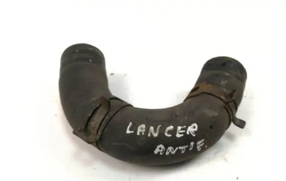 Mitsubishi Lancer X Engine coolant pipe/hose