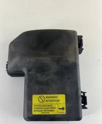 Volvo XC90 Fuse box cover 8645259