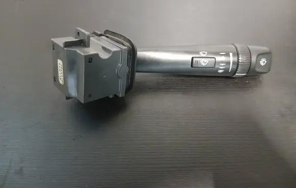 Volvo S60 Wiper control stalk 30669740 04W21D