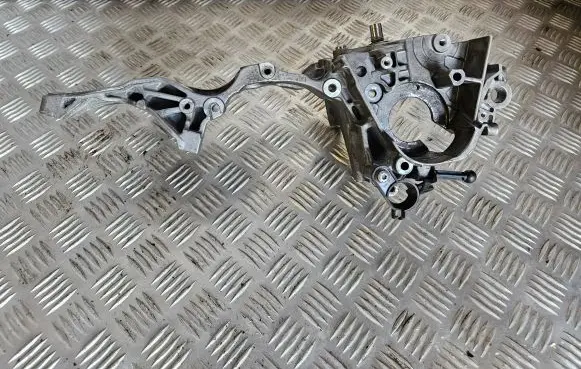 Generator/alternator bracket