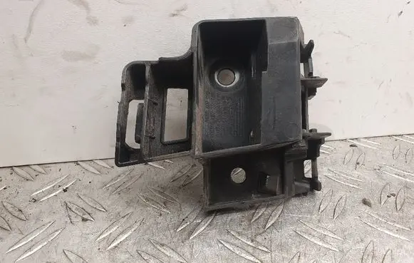 Volkswagen Golf VI Rear bumper mounting bracket 5K6807394A
