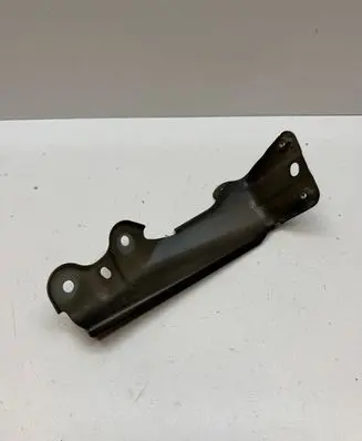 Skoda Kodiaq Fender mounting bracket 565821142
